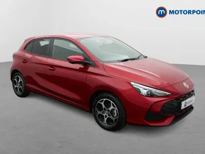 Usado MG MG3 Trophy 194 CV (142 kW) 2025 Rojo Utilitario