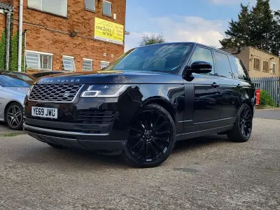 Used Land Rover Range Rover Vogue 275 HP (202 kW) 2019 Black SUV