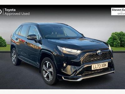 Used 2025 Toyota RAV4 Design Estate | £33,065 (Fair price)