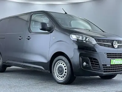 Used Vauxhall Vivaro 145 HP (106 kW) 2022 MPV