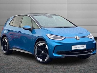 Costa azule with solid black roof New 2025 VW ID.3 Pro Hatchback | £32,450