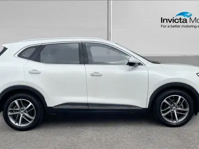 Used MG HS Excite 162 HP (119 kW) 2023 White SUV