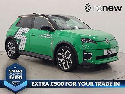 Green/black Used 2025 Renault R5 Komfort Hatchback | £22,795 (Fair price)