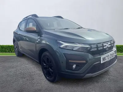 Begagnad Dacia Sandero Extreme 2023 Grön Halvkombi