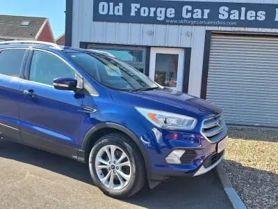 Used Ford Kuga Titanium 120 HP (88 kW) 2017 Blue SUV