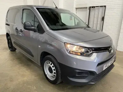 Used Toyota Proace Active 100 HP (73 kW) 2022 Grey MPV