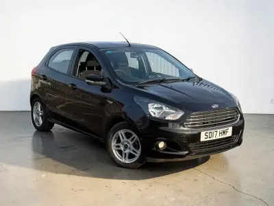 Used Ford Ka Plus Zetec 70 HP (51 kW) 2017 Black Hatchback