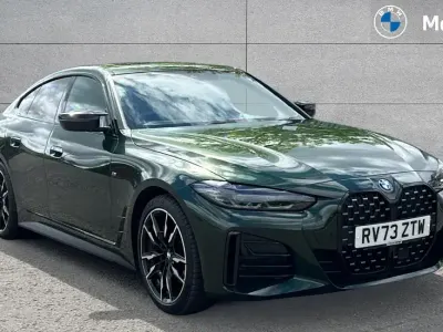Usado BMW M440 M Sport 374 CV (275 kW) 2023 Verde Berlina
