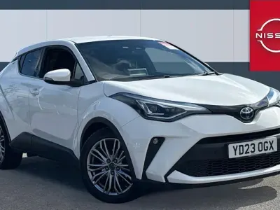 Used Toyota C-HR 122 HP (89 kW) 2023 White SUV