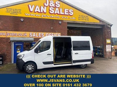 White Used 2020 Renault Master Van | £12,995 (Expensive)