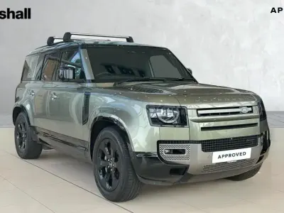 Używany Land Rover Defender Dynamic 404 KM (297 kW) 2023 Zielony SUV
