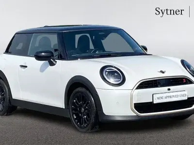 Used Mini Cooper S Hatch 201 HP (147 kW) 2024 White Hatchback