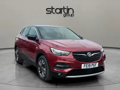 Second-hand Vauxhall Grandland X Sport 128 CP (94 kW) 2019 Roșu SUV