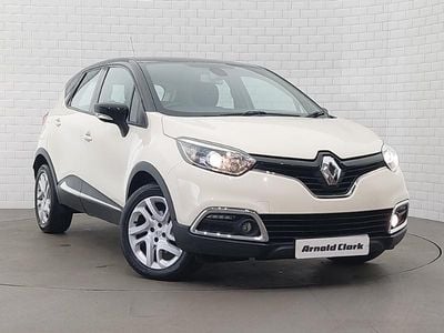 Used Renault Captur Dynamique 120 HP (88 kW) 2017 Cream SUV