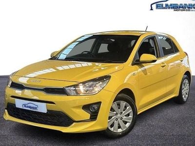 Used Kia Rio 83 HP (61 kW) 2022 Yellow Hatchback