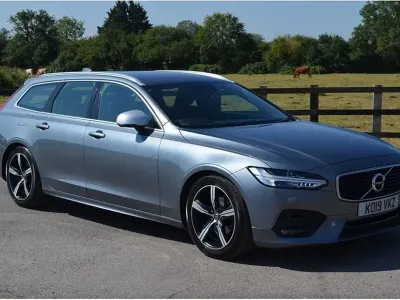 Used Volvo V90 R-Design 2019 Grey Estate