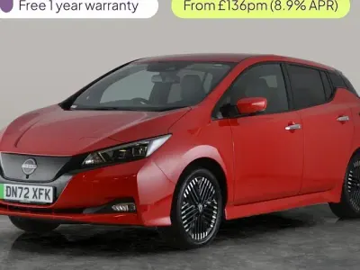 Used Nissan Leaf Tekna 110 kW (150 HP) 2022 Red Hatchback