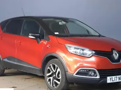 Second-hand Renault Captur Dynamique 90 CP (66 kW) 2017 Roșu SUV