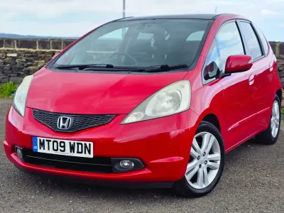 Used Honda Jazz EX 100 HP (73 kW) 2009 Red Hatchback