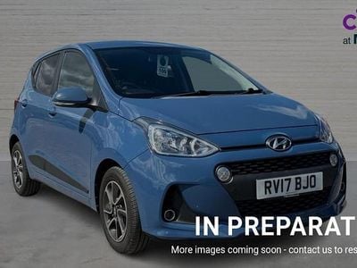 Usado Hyundai i10 Premium 87 HP (63 kW) 2017 Azul Citadino