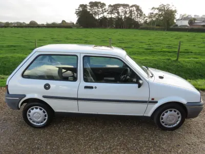 Used Rover 100 60 HP (44 kW) 1995 White Hatchback