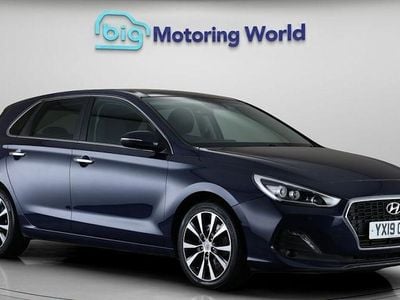 Used Hyundai i30 Premium SE 140 HP (102 kW) 2019 Blue Hatchback
