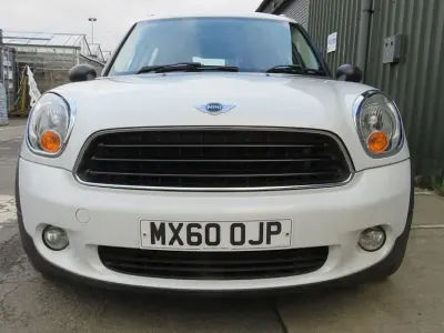 Used Mini One D 90 HP (66 kW) 2011 White Hatchback