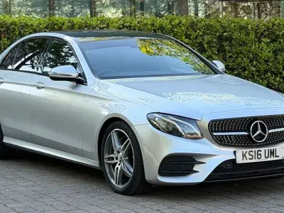 Begagnad Mercedes E220 AMG line 194 HK (142 kW) 2019 Sedan