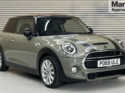 Begagnad Mini Cooper S Hatch 192 HK (141 kW) 2018 Grå Halvkombi