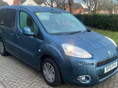 Blue Used 2015 Peugeot TePee S MPV | £7,750 (Fair price)