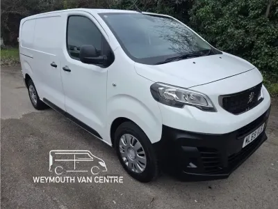Second-hand Peugeot Expert 2019 Alb Van