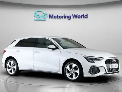 Used Audi A3 Sportback S-Line 204 HP (150 kW) 2024 White Hatchback