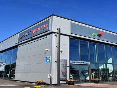 Begagnad Audi Q2 S-Line 116 HK (85 kW) 2018 Svart SUV