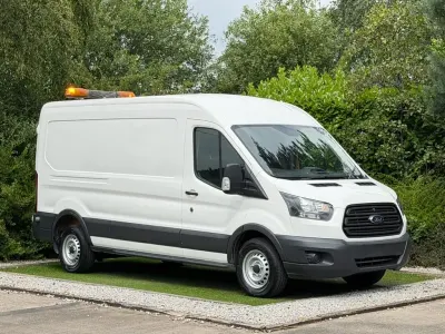 Used Ford Transit 130 HP (95 kW) 2018 Yellow Van