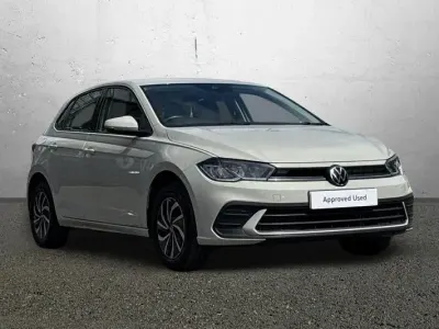 Używany VW Polo Life 95 KM (69 kW) 2023 Szary Hatchback