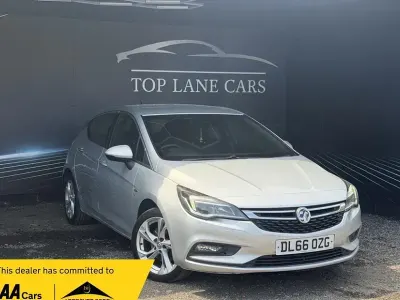 Used Vauxhall Astra SRi 136 HP (100 kW) 2016 Silver Hatchback