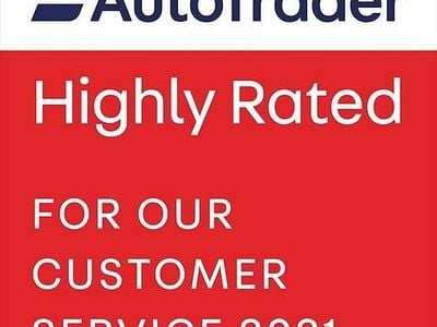 Used VW Golf VII Edition 125 HP (91 kW) 2017 Red Hatchback