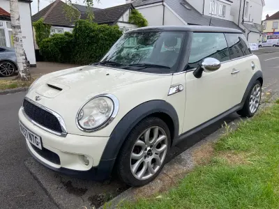 Used Mini Cooper S Hatch 2007 White Hatchback