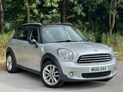 Used Mini Cooper D 2011 Silver Hatchback