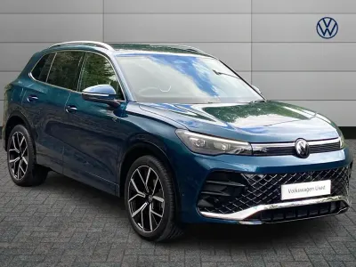 Used VW Tiguan R-line 147 HP (108 kW) 2024 Blue SUV
