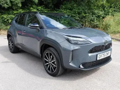 Used Toyota Yaris Cross Sport 128 HP (94 kW) 2025 Grey SUV