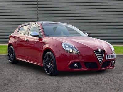 Used Alfa Romeo Giulietta 170 HP (125 kW) 2014 Red Hatchback