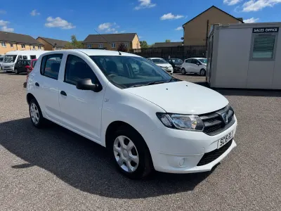 Gebraucht Dacia Sandero Ambiance 2016 Weiß Kleinwagen