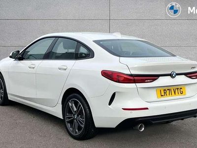 Begagnad BMW 218 Sport Line 136 HK (100 kW) 2021 Vit Sportkupé