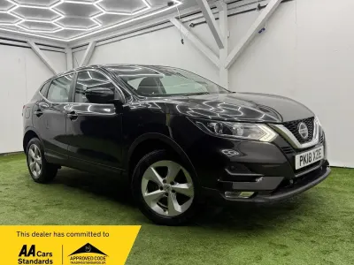 Używany Nissan Qashqai Acenta 2018 Czarny SUV