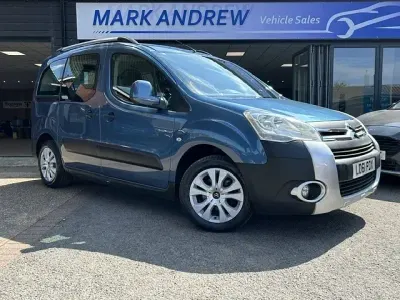 Used Citroën Berlingo XTR 90 HP (66 kW) 2012 Blue MPV