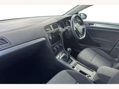 Usado VW Golf VII S 125 HP (91 kW) 2017 Prateado Citadino