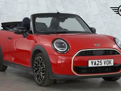 Used Mini Cooper Cabriolet 161 HP (118 kW) 2025 Red Cabriolet