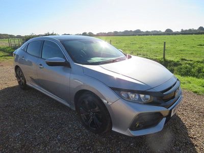 Silver Used 2018 Honda Civic EX Hatchback | £9,750 (Fair price)