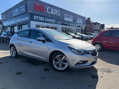 Used Vauxhall Astra SRi 105 HP (77 kW) 2016 Silver Hatchback